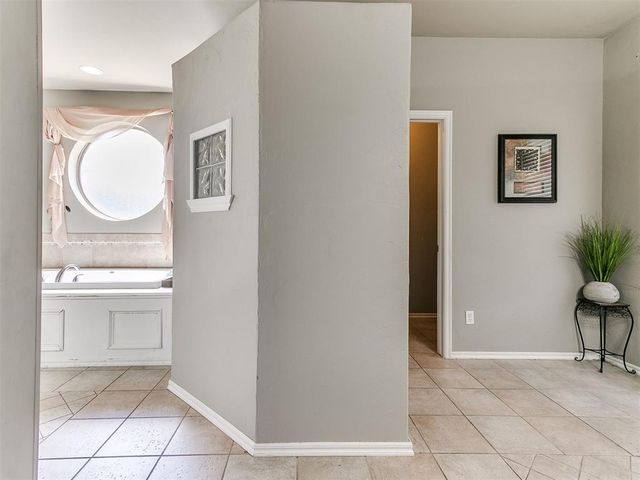 2813 Lysander Place, Oklahoma City, OK 73128