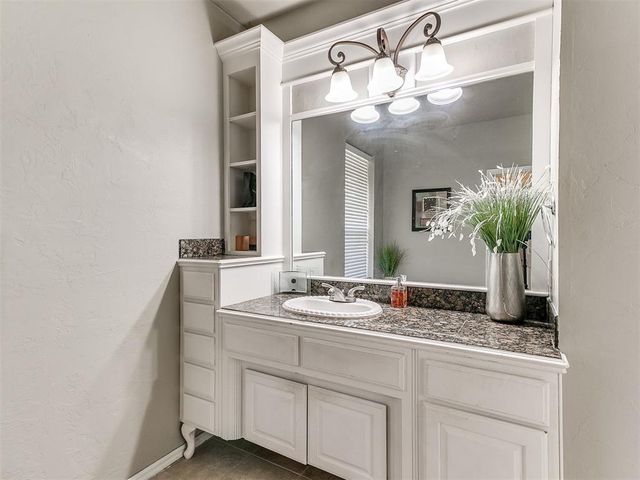 2813 Lysander Place, Oklahoma City, OK 73128