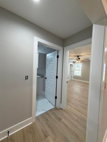 300 Whitley Way, Berea, KY 40403