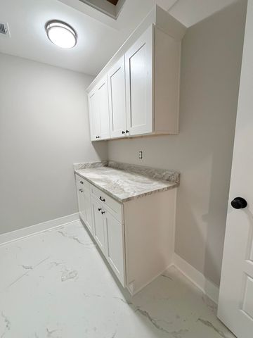 300 Whitley Way, Berea, KY 40403