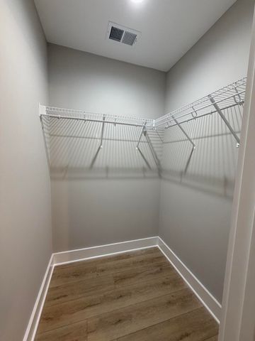 300 Whitley Way, Berea, KY 40403