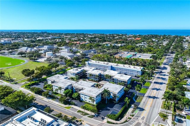 766 Central AVE 204, Naples, FL 34102