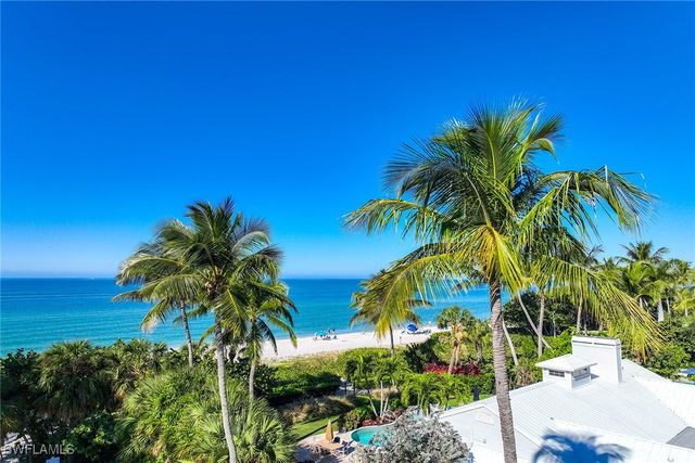 766 Central AVE 204, Naples, FL 34102