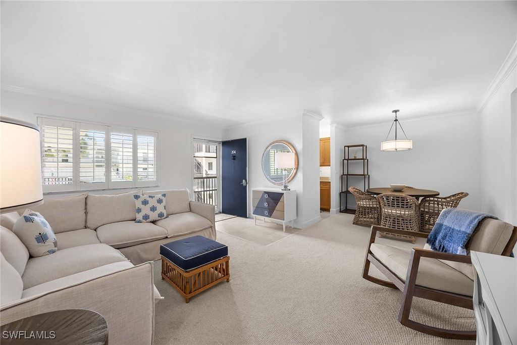 766 Central AVE 204, Naples, FL 34102