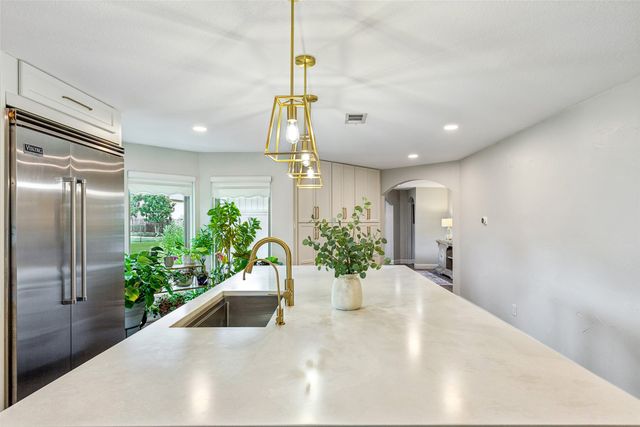 2705 N Quail Run Court, Southlake, TX 76092