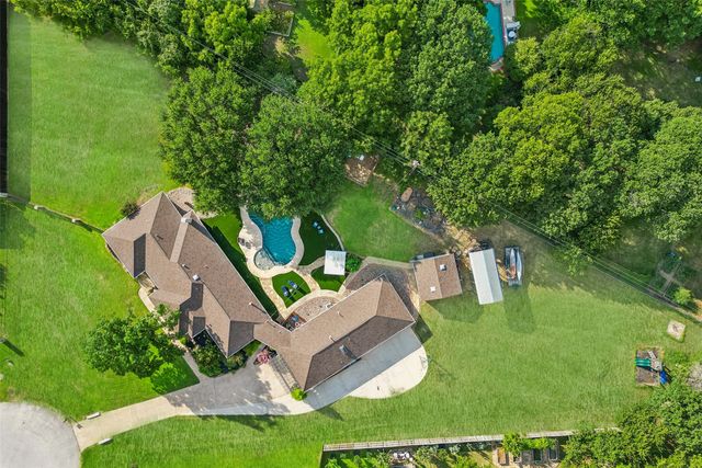 2705 N Quail Run Court, Southlake, TX 76092