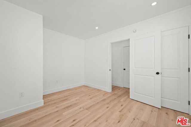 6419 Bonsallo Avenue, Los Angeles, CA 90044