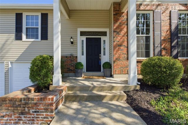 2466 Maple Crossing Drive, Wildwood, MO 63011