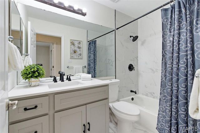 2466 Maple Crossing Drive, Wildwood, MO 63011