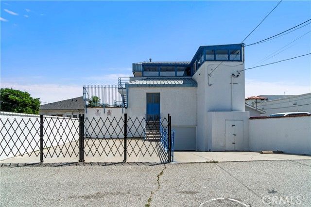 858 W 9th Street, San Pedro (los Angeles), CA 90731