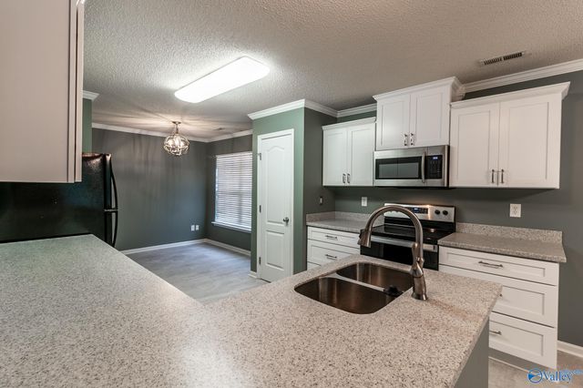124 Wittington Lane, Madison, AL 35758