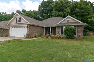 124 Wittington Lane, Madison, AL 35758
