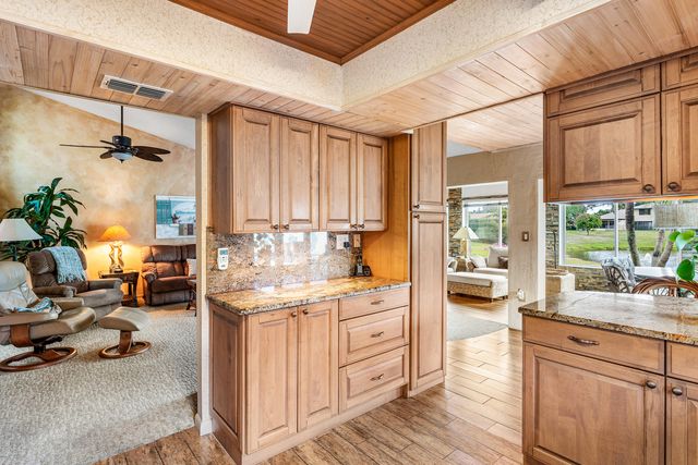 419 SW 28th Avenue, Delray Beach, FL 33445