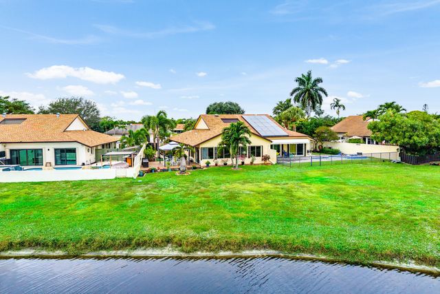 419 SW 28th Avenue, Delray Beach, FL 33445