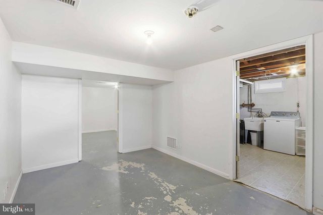 812 CEDAR BRANCH DR, Glen Burnie, MD 21061