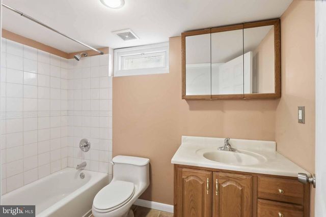 812 CEDAR BRANCH DR, Glen Burnie, MD 21061