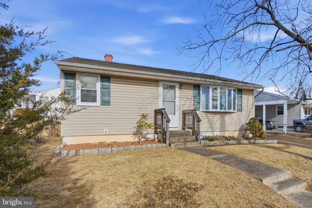 812 CEDAR BRANCH DR, Glen Burnie, MD 21061