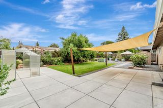 2317 Sundance St, Santa Rosa, CA 95403