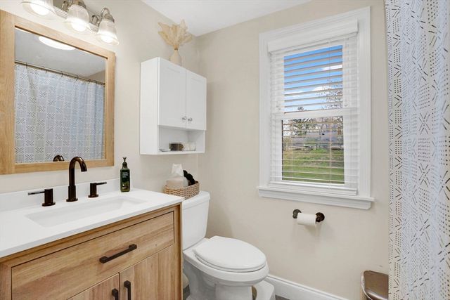 106 Maebeth St, Springfield, MA 01119