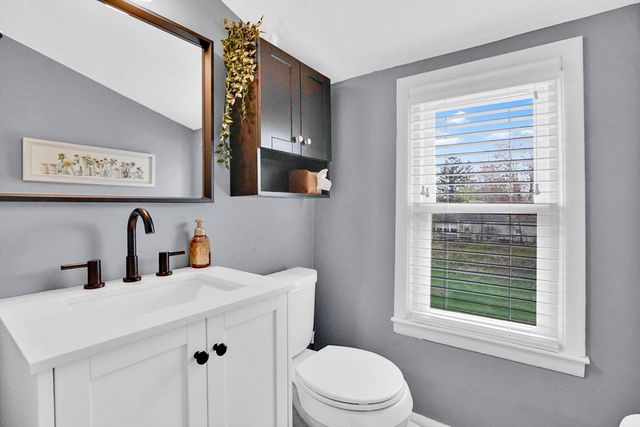 106 Maebeth St, Springfield, MA 01119