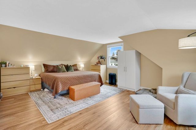 106 Maebeth St, Springfield, MA 01119