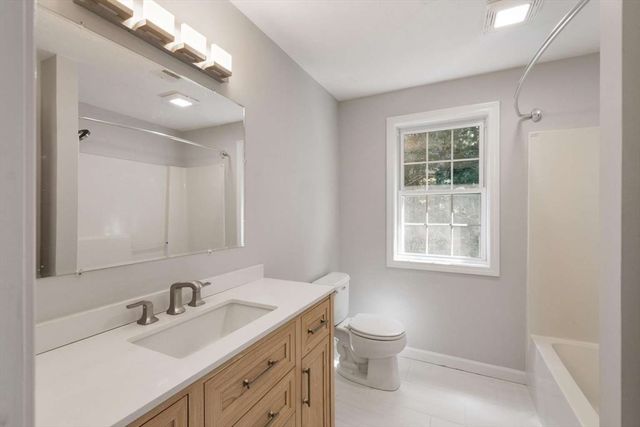 15 Marks Way, Maynard, MA 01754