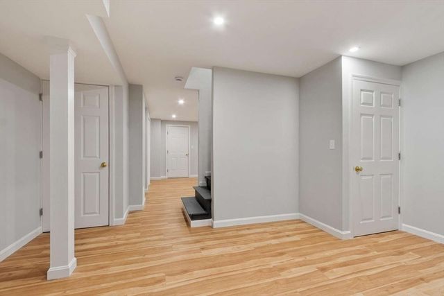 15 Marks Way, Maynard, MA 01754