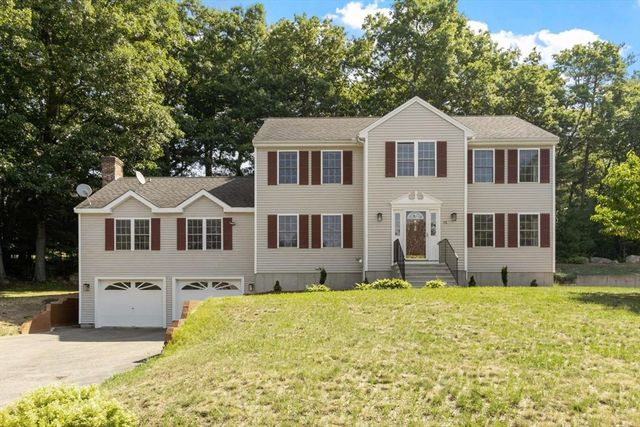 15 Marks Way, Maynard, MA 01754