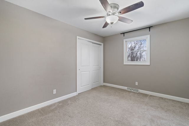 24240 S Burr Road, Channahon, IL 60410