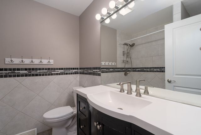 24240 S Burr Road, Channahon, IL 60410