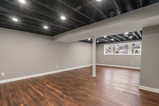 24240 S Burr Road, Channahon, IL 60410