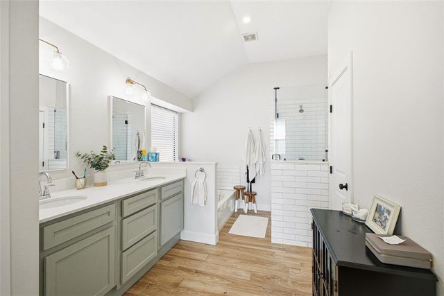 140 SE 26th Street, Moore, OK 73160