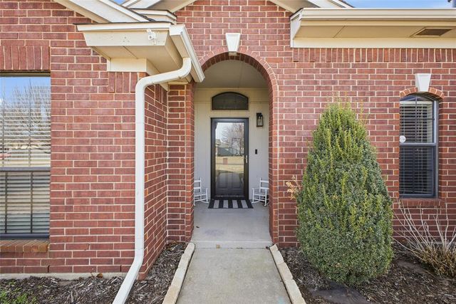 140 SE 26th Street, Moore, OK 73160