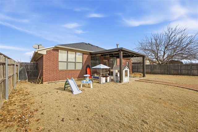 140 SE 26th Street, Moore, OK 73160
