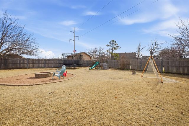 140 SE 26th Street, Moore, OK 73160