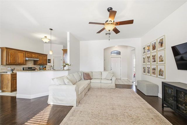 140 SE 26th Street, Moore, OK 73160