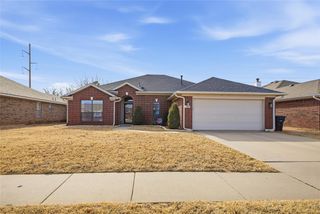 140 SE 26th Street, Moore, OK 73160
