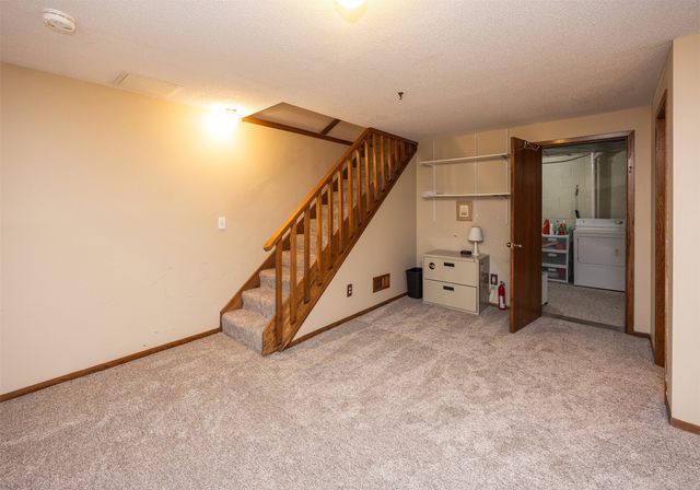 5918 Aspen Circle, Johnston, IA 50131