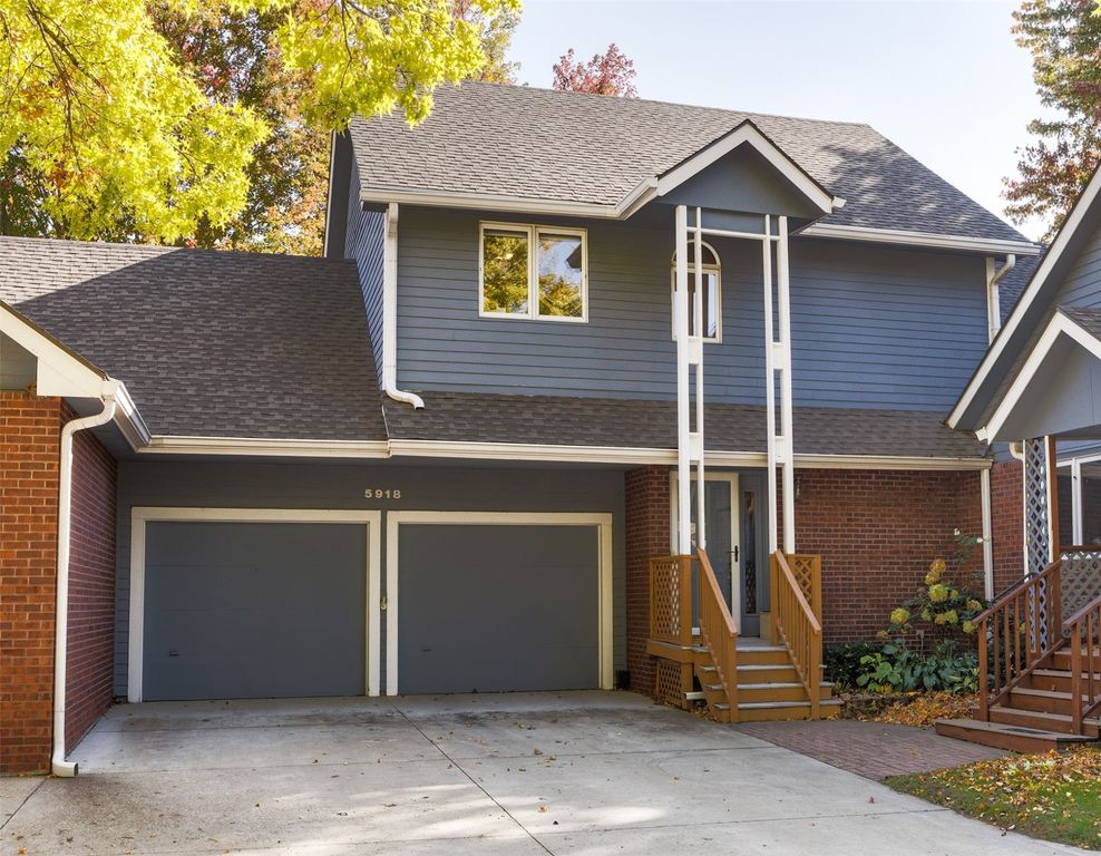 5918 Aspen Circle, Johnston, IA 50131