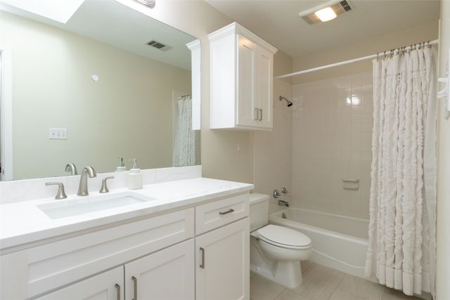 3505 Estates Drive, Dalworthington Gardens, TX 76016