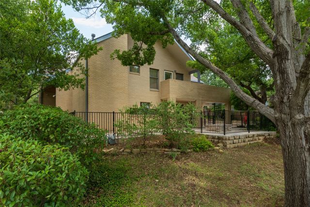3505 Estates Drive, Dalworthington Gardens, TX 76016