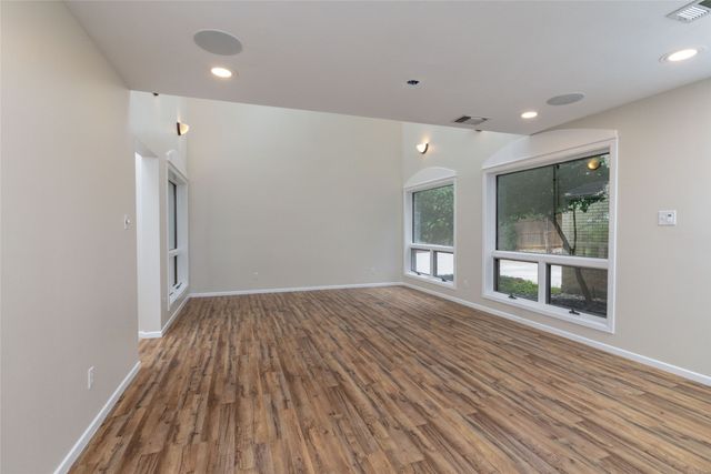 3505 Estates Drive, Dalworthington Gardens, TX 76016
