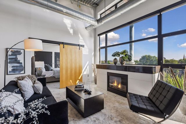 1701 Madison Street NE 404, Minneapolis, MN 55413