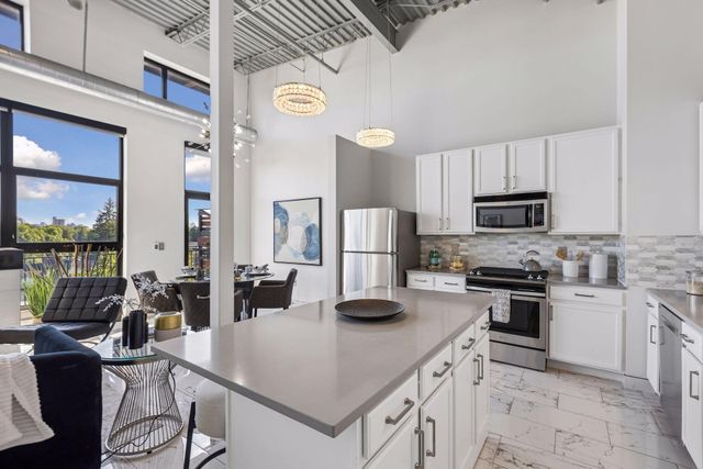 1701 Madison Street NE 404, Minneapolis, MN 55413