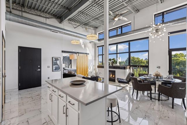 1701 Madison Street NE 404, Minneapolis, MN 55413