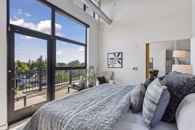 1701 Madison Street NE 404, Minneapolis, MN 55413