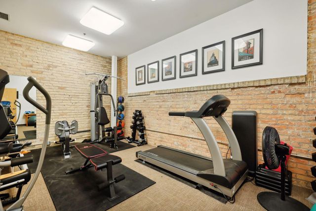 1701 Madison Street NE 404, Minneapolis, MN 55413