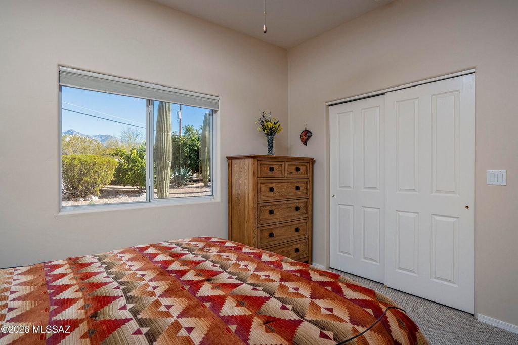 Image 25 of property listing at 715 W Panorama Road, Tucson, AZ 85704