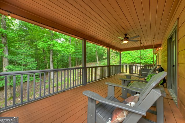 50 Kings Court, Ellijay, GA 30540