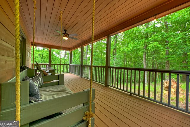 50 Kings Court, Ellijay, GA 30540